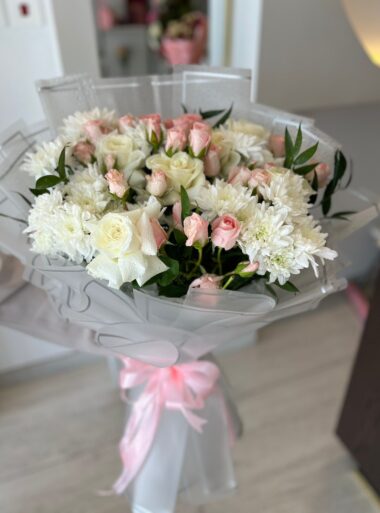 White Blooms (4)